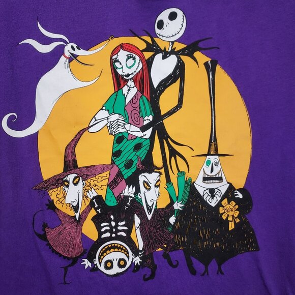 Disney Parks T-shirt Juniors Small Nightmare Before Xmas Crew Graphic Purple Tee - Picture 2 of 8